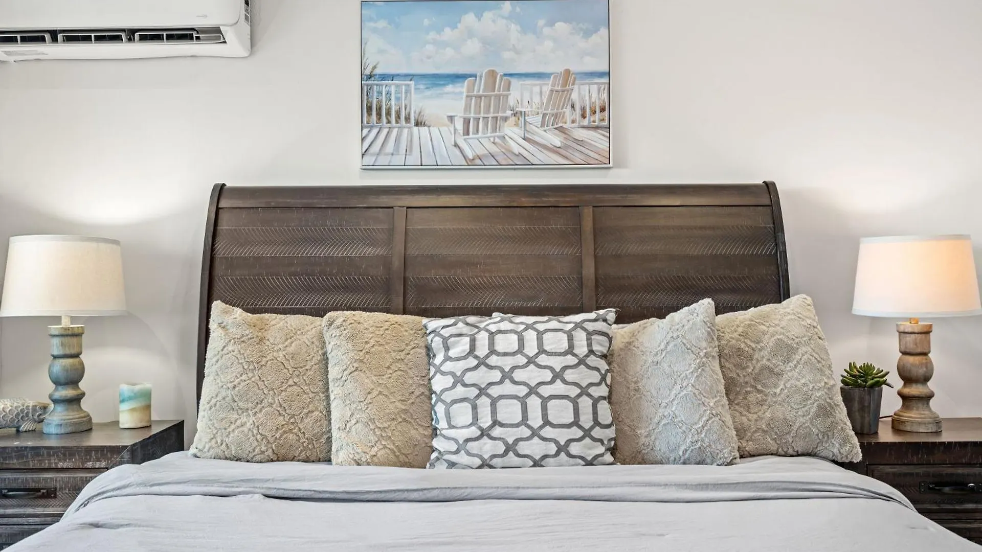 Luxury Condo Near San Juan Rio Grande Apartment