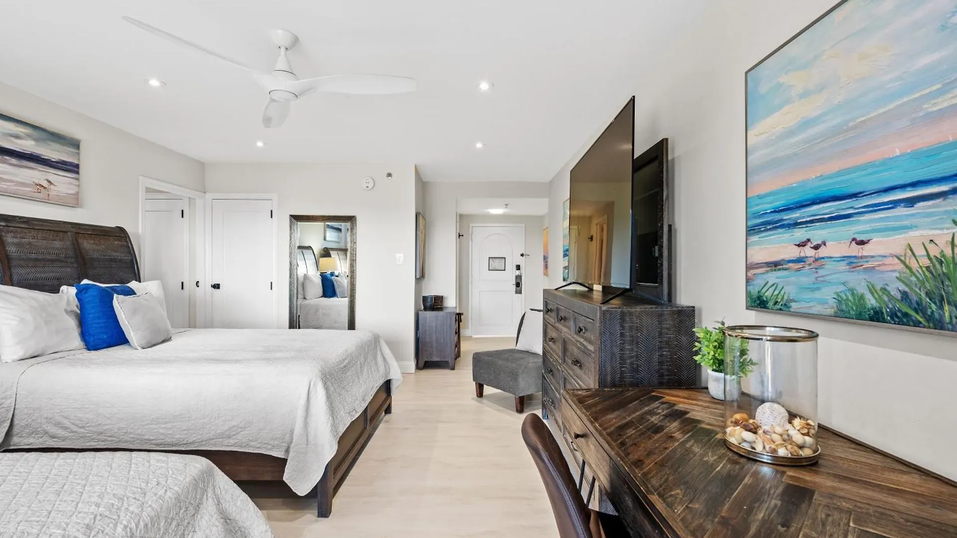 Luxury Condo Near San Juan Rio Grande Apartment