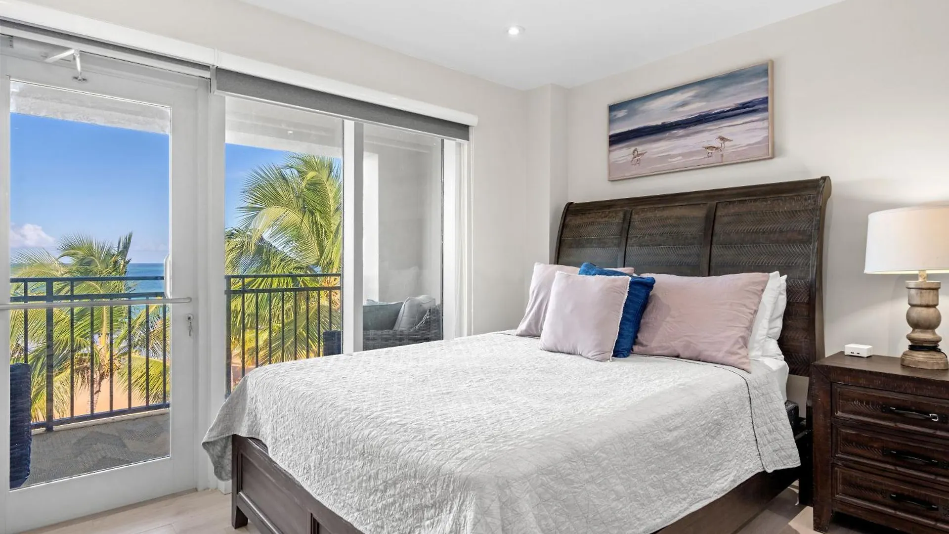Apartment Luxury Condo Near San Juan Rio Grande