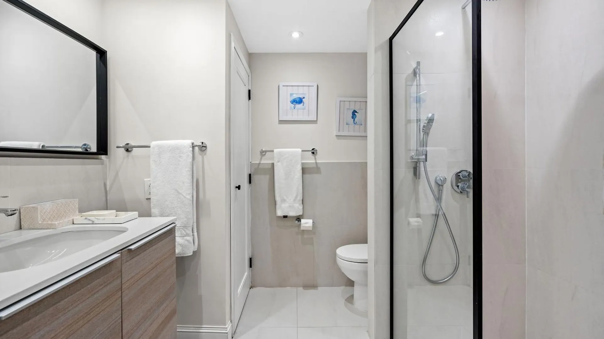 Luxury Condo Near San Juan Rio Grande Apartment