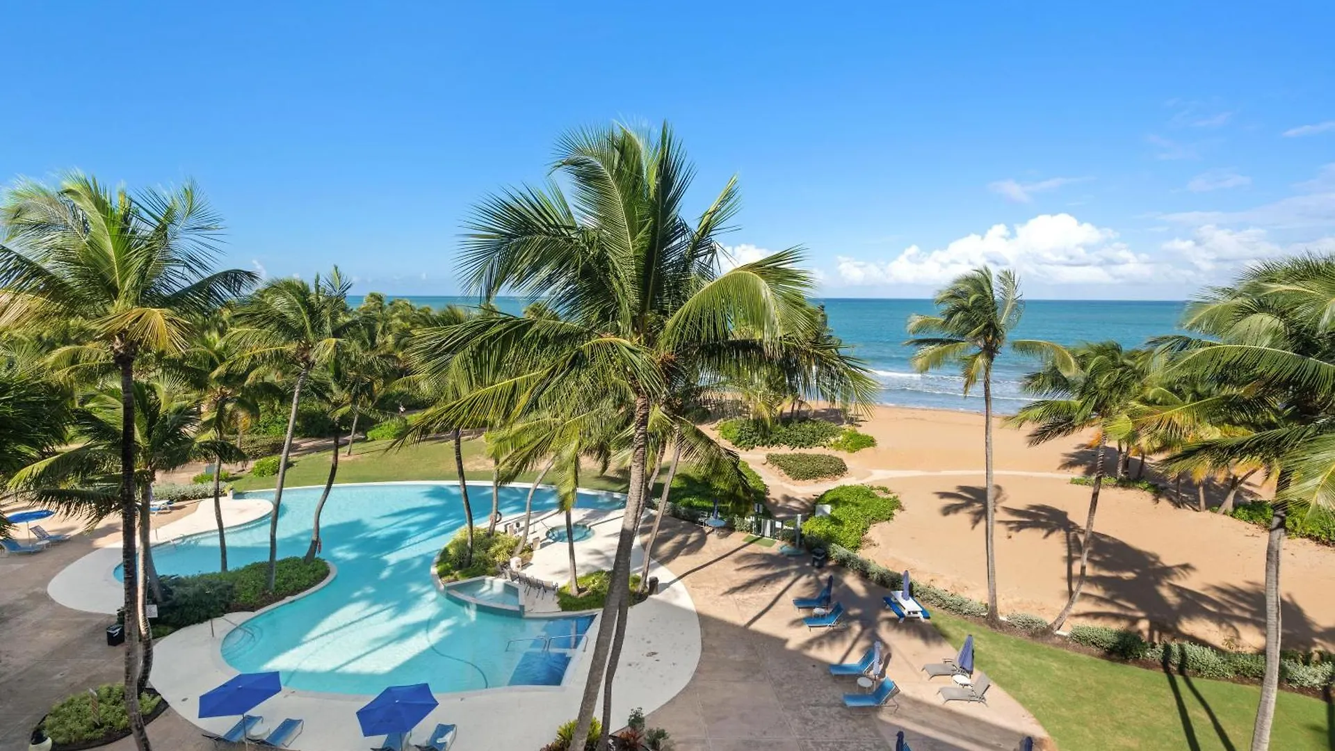 Apartment Luxury Condo Near San Juan Rio Grande