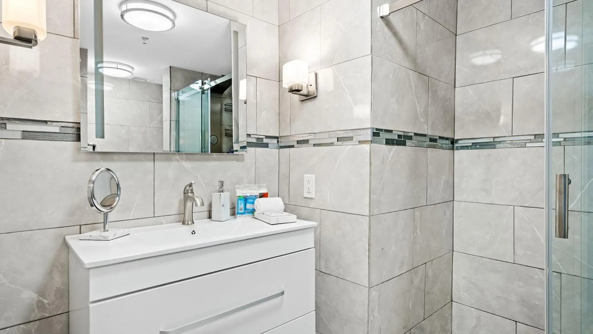 Luxury Condo Near San Juan Rio Grande Apartment