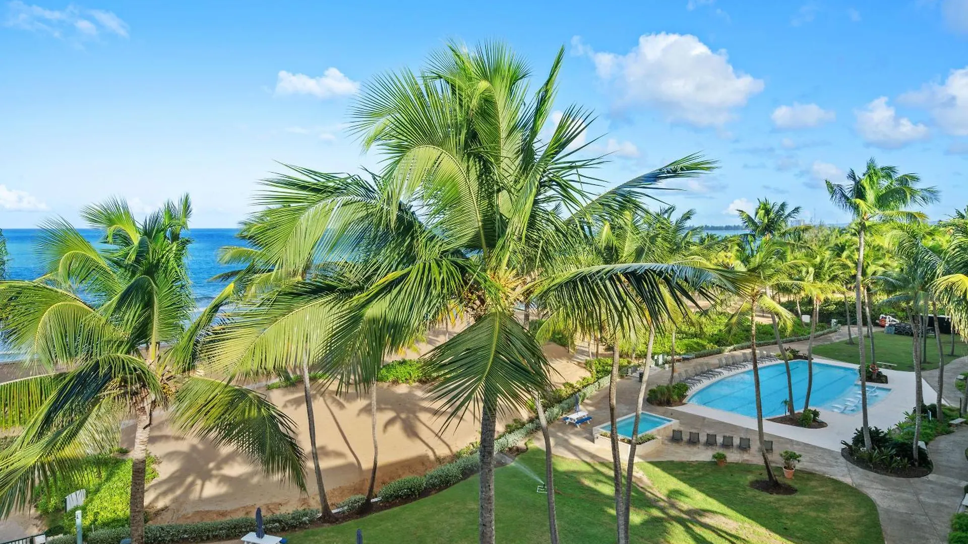 Apartment Luxury Condo Near San Juan Rio Grande